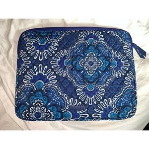 NWOT Vera Bradley Laptop Sleeve